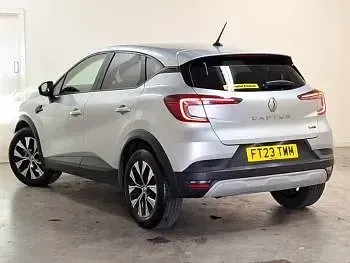 Used Renault Captur Evolution 142 HP (104 kW) 2023 Grey SUV