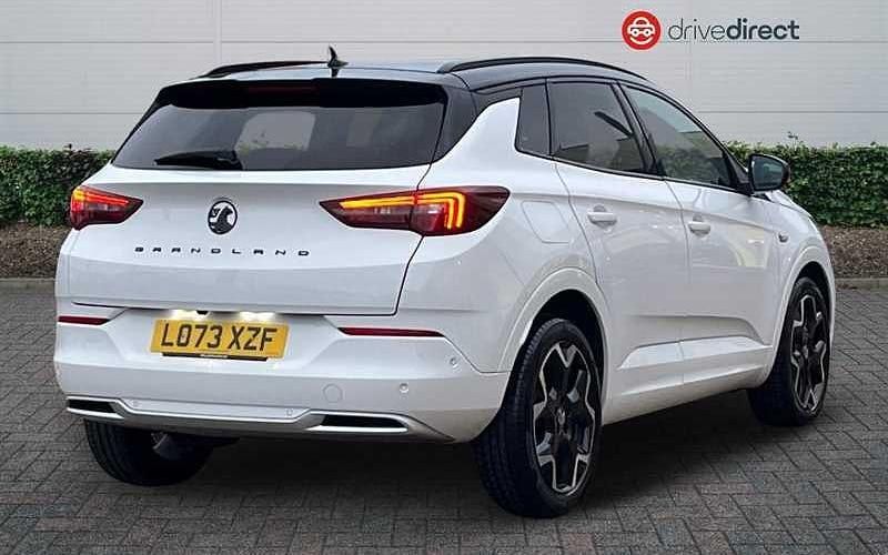 Used Vauxhall Grandland X Ultimate 131 HP (96 kW) 2023 White SUV