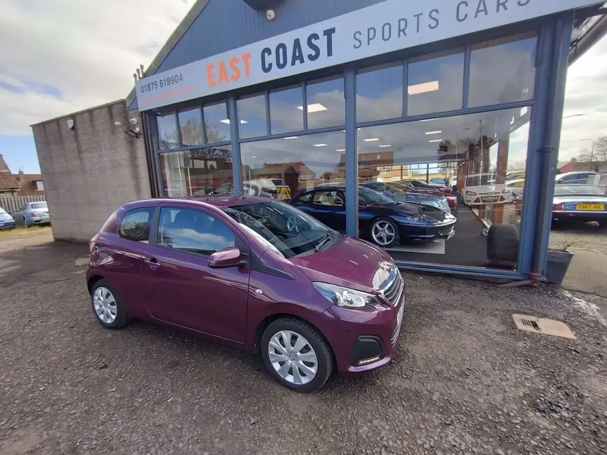Second-hand Peugeot 108 Active 68 CP (50 kW) 2017 Mov Hatchback