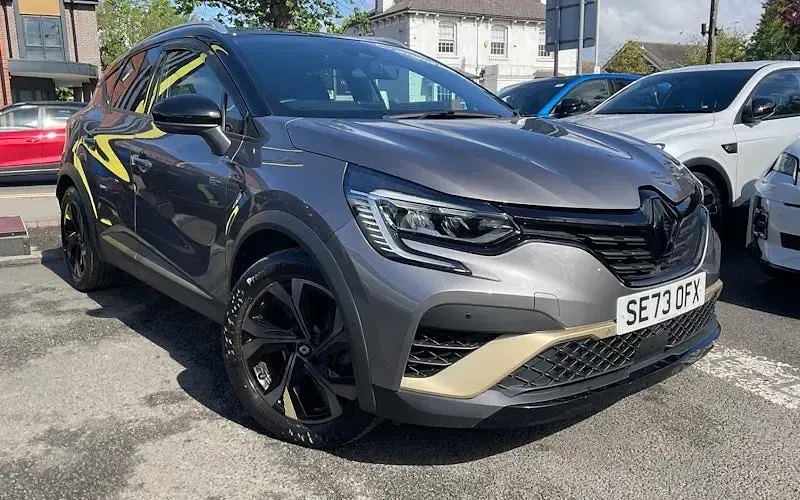 Gebraucht Renault Captur Engineered 143 PS (105 kW) 2024 SUV