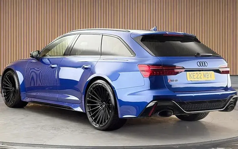 Used Audi RS6 Comfort 600 HP (441 kW) 2022 Individual paint finish, audi exclusive Estate