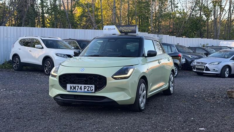 Used Suzuki Swift 82 HP (60 kW) 2024 Yellow Hatchback