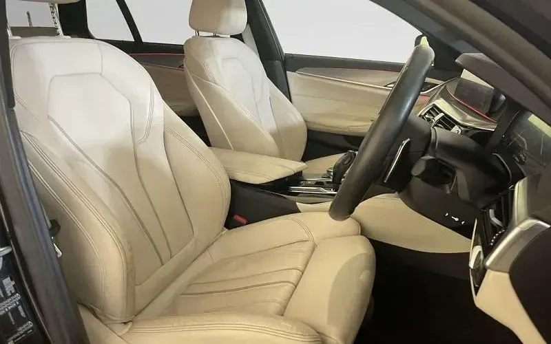 Used BMW 520 M Sport 190 HP (139 kW) 2019 Grey Estate