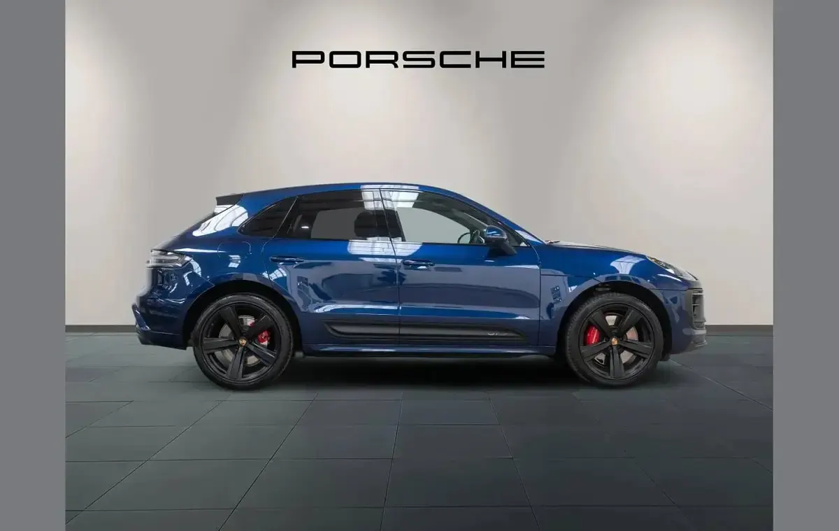 Used Porsche Macan 434 HP (319 kW) 2021 Blue SUV