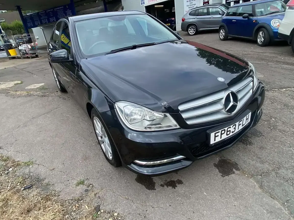 Used Mercedes C220 Executive 2013 Black Sedan