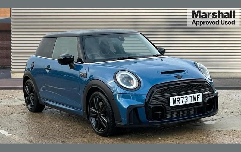 Blue Used 2023 Mini Cooper S Comfort Hatchback | £23,990 (Fair price) - Image 1/4