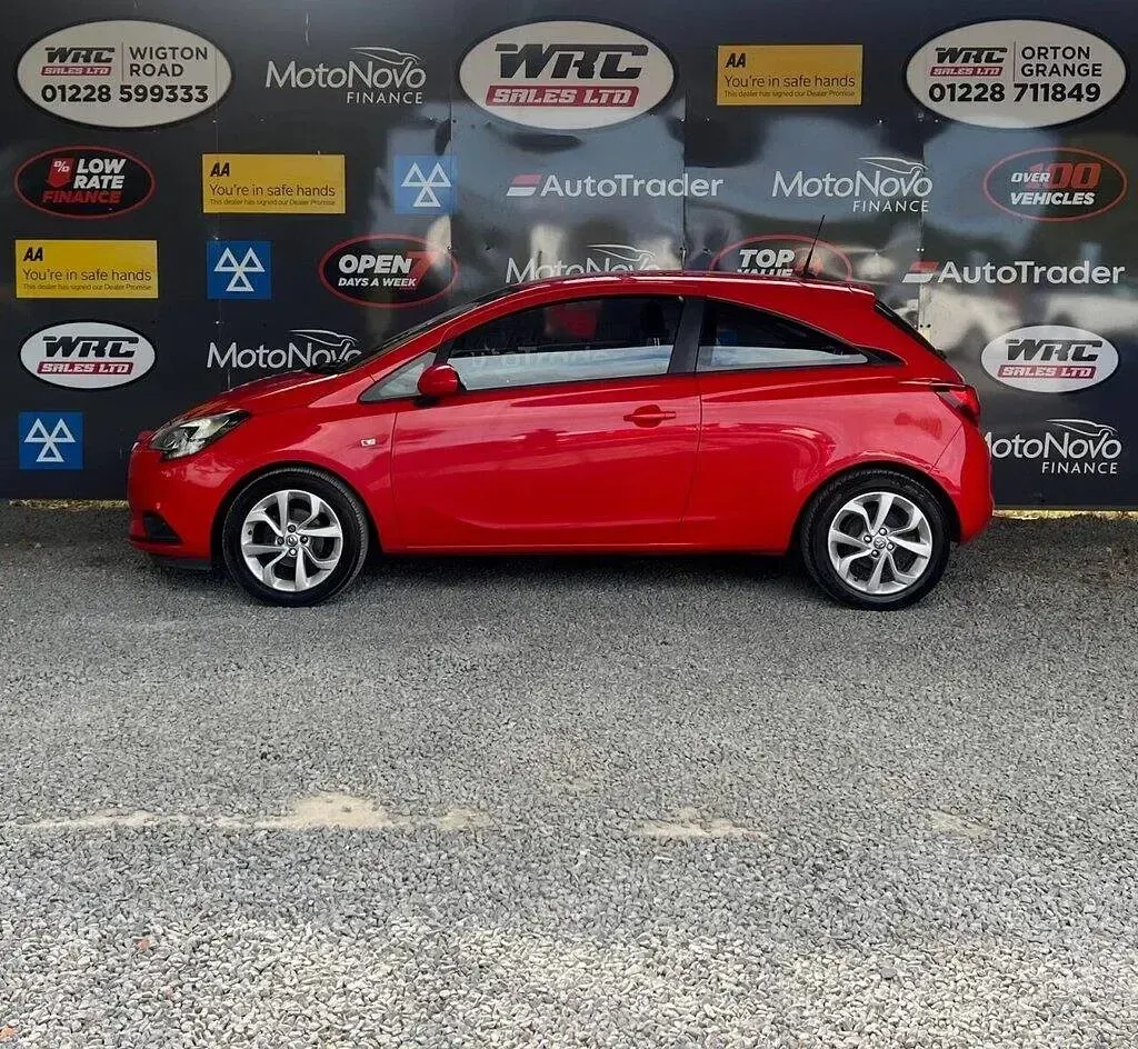 Used Vauxhall Corsa Excite 90 HP (66 kW) 2015 Red Hatchback