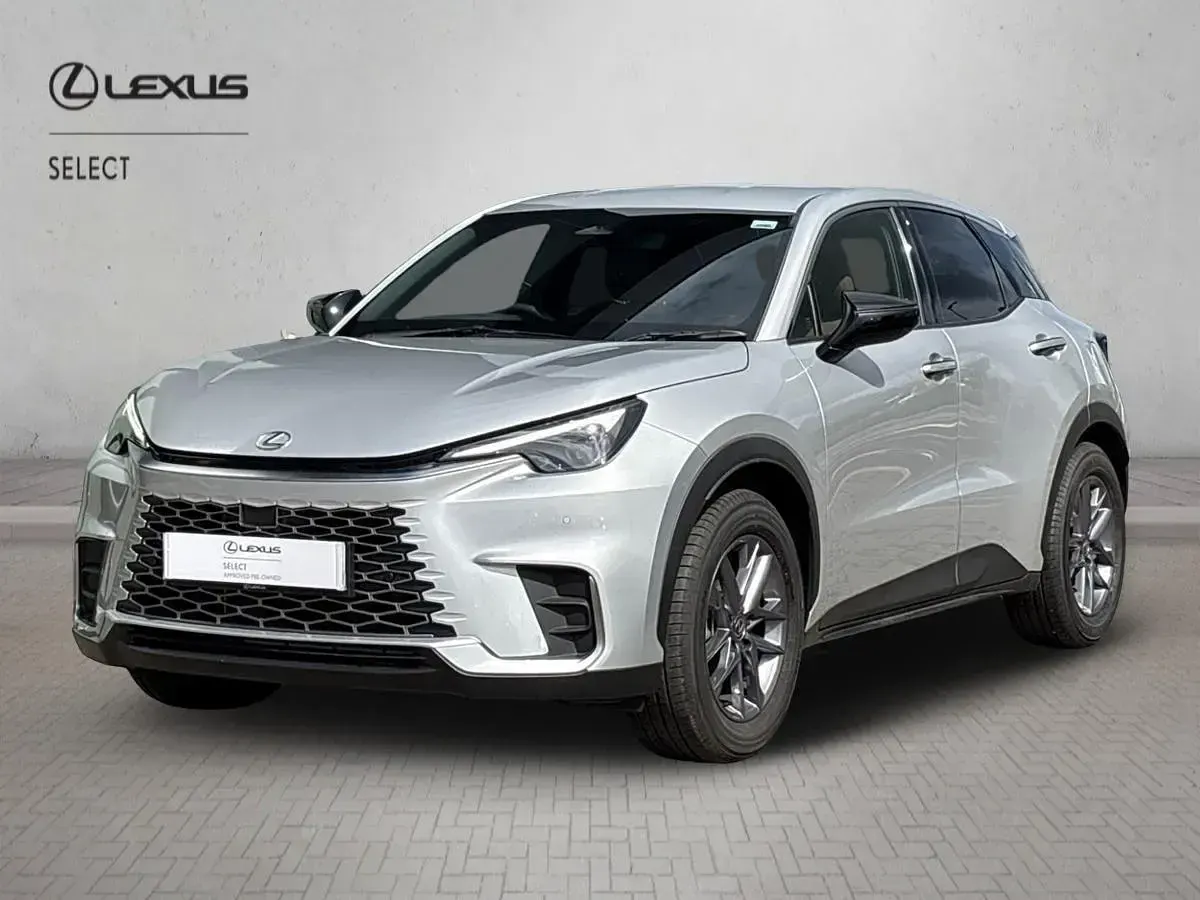 Used Lexus LBX 136 HP (100 kW) 2025 Silver SUV