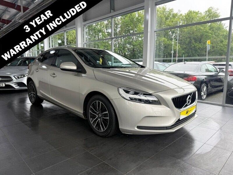 Gold Used 2017 Volvo V40 Momentum Estate | £9,495 (Fair price) - Image 1/2