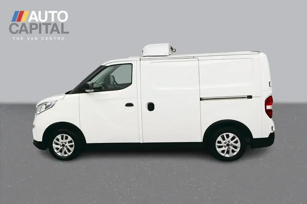 Used Maxus eDeliver 3 89 kW (122 HP) 2022 White Van