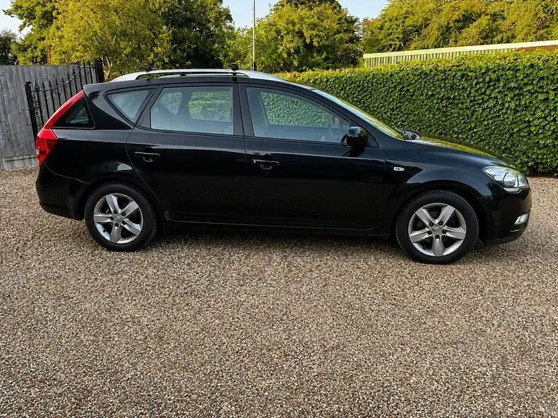 Used Kia Ceed 2012 Black Hatchback