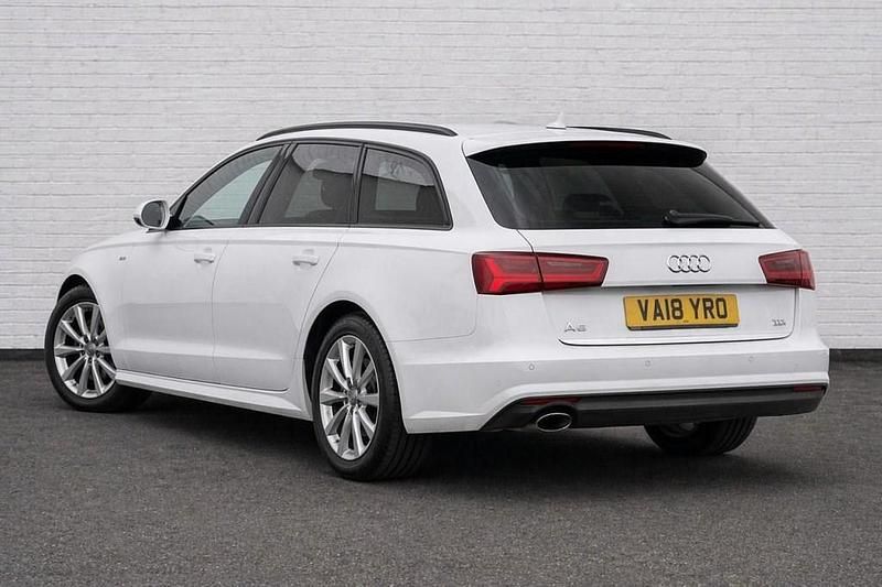 Usado Audi A6 Design 190 HP (139 kW) 2018 Branco Carrinha