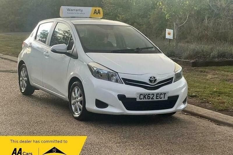 White Used 2012 Toyota Yaris Hatchback | £4,827 (Fair price) - Image 1/1
