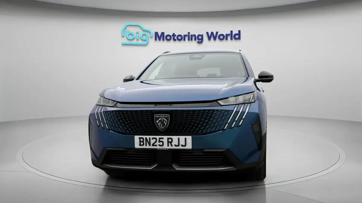 Used Peugeot 5008 Allure 134 HP (98 kW) 2025 SUV