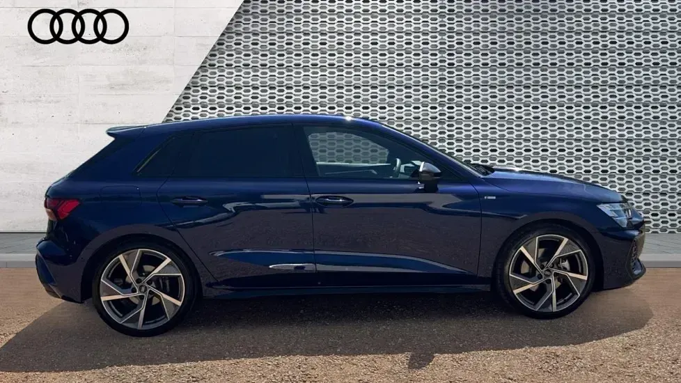 Used Audi A3 Black Edition 150 HP (110 kW) 2025 Blue Hatchback