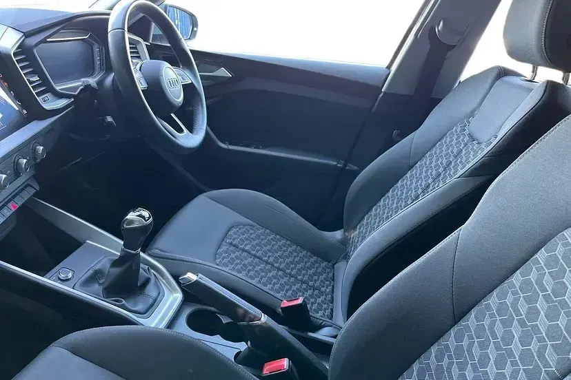 Used Audi A1 Sportback Sport 94 HP (69 kW) 2023 Arrow grey Hatchback