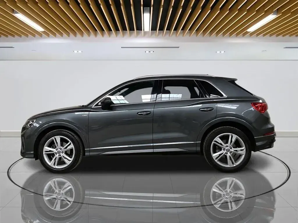 Second-hand Audi Q3 S-Line 150 CP (110 kW) 2020 Gri SUV