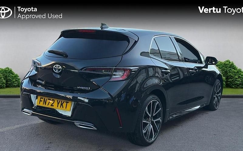Used Toyota Corolla 184 HP (135 kW) 2022 Black Hatchback