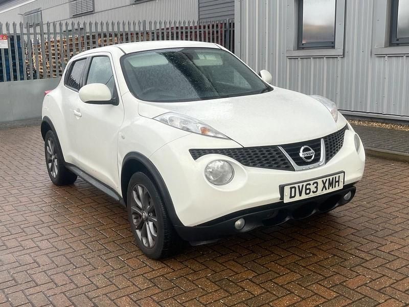 Used Nissan Juke Tekna 117 HP (86 kW) 2013 White SUV