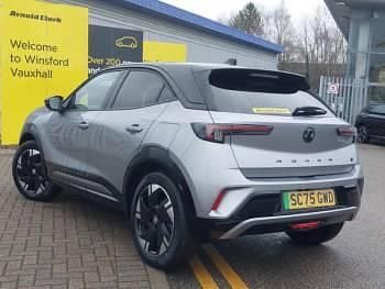New Vauxhall Mokka Ultimate 114 kW (156 HP) 2025 Brilliant paint  arctic white SUV