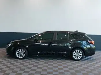 Used Toyota Corolla 140 HP (102 kW) 2024 Black Estate