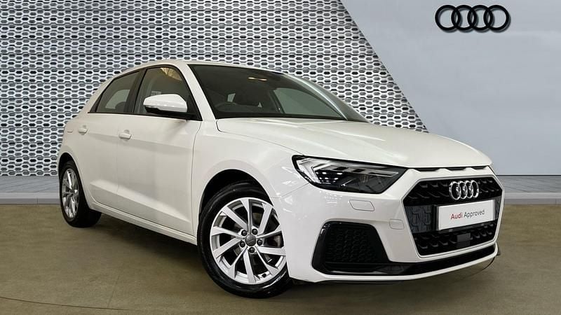 Used Audi A1 Sport 116 HP (85 kW) 2019 White SUV