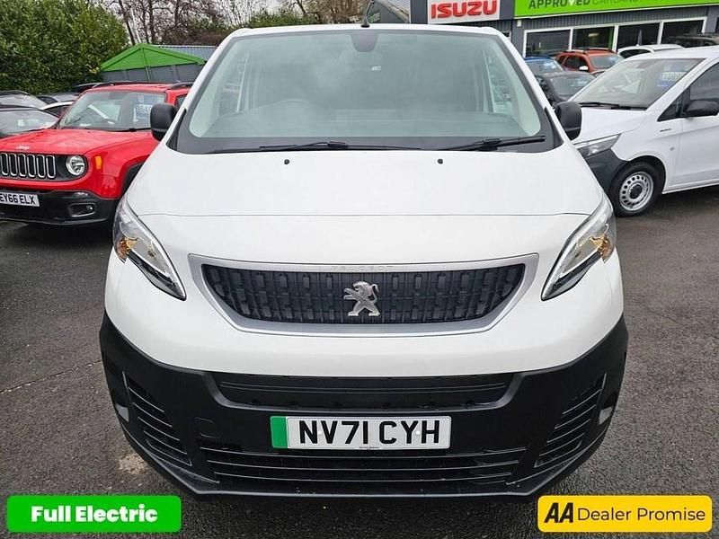 Used Peugeot e-Expert 100 kW (136 HP) 2021 Pink Van