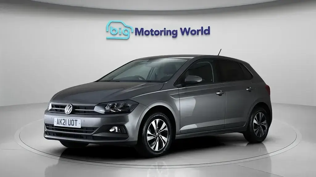 Usado VW Polo Match 80 CV (58 kW) 2021 Gris Utilitario
