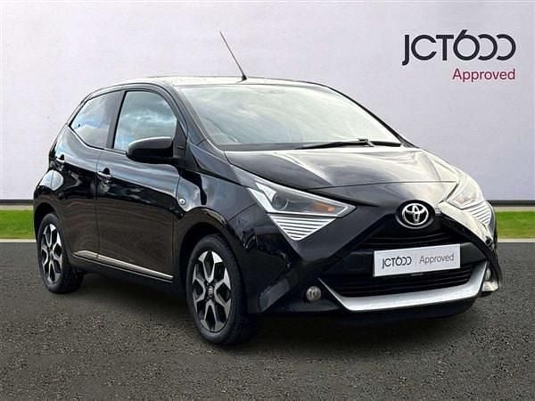 Black Used 2018 Toyota Aygo X-plore Hatchback | £8,500 (Fair price) - Image 1/4
