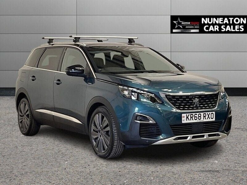 Green Used 2018 Peugeot 5008 Premium MPV | £15,700 (Good price) - Image 1/4