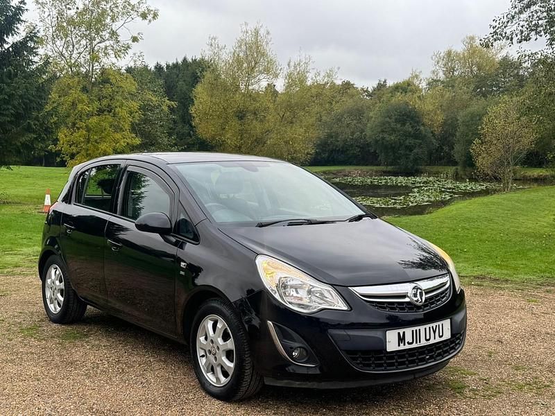 Black Used 2011 Vauxhall Corsa Hatchback | £3,995 (Good price) - Image 1/4