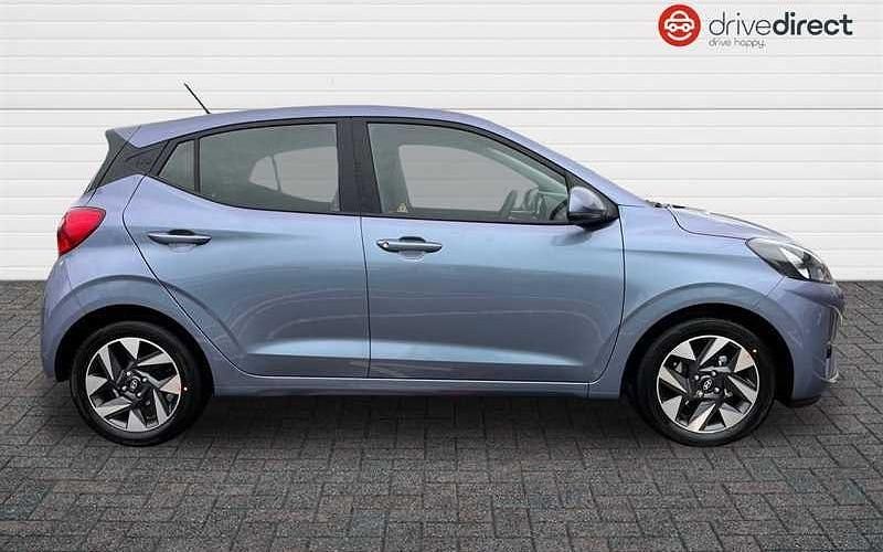 Used Hyundai i10 Advanced 63 HP (46 kW) 2025 Blue Hatchback