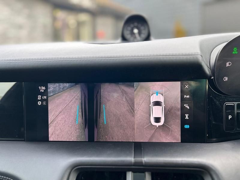 Used Porsche Taycan 350 kW (476 HP) 2022 Pink Sedan