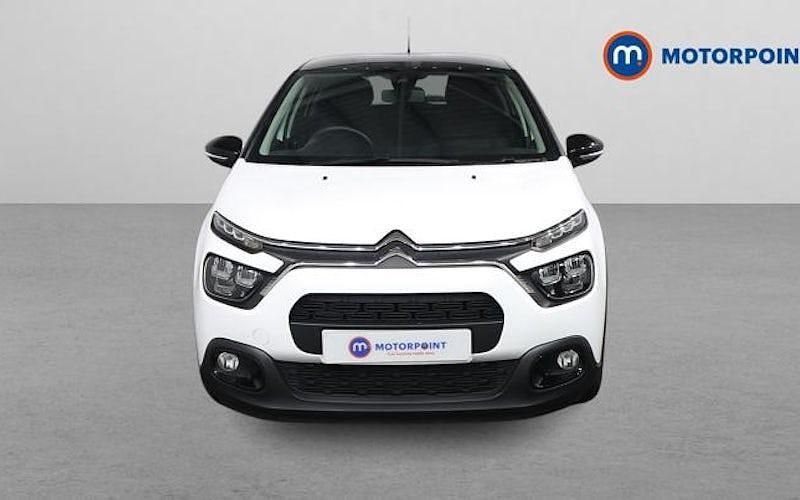 Used Citroën C3 PureTech 83 HP (61 kW) 2024 White Hatchback