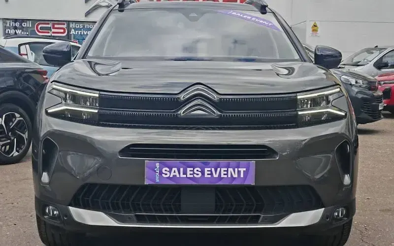 Used Citroën C5 PureTech 131 HP (96 kW) 2023 Hatchback