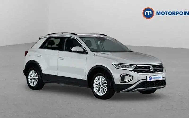 Used VW T-Roc Life 110 HP (80 kW) 2024 SUV