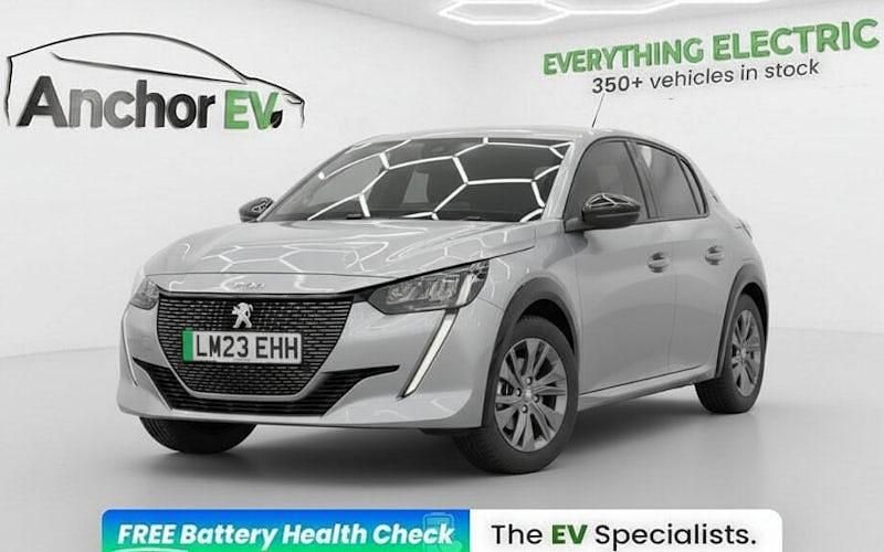 Second-hand Peugeot e-208 Allure+ 100 kW (136 CP) 2023 Hatchback