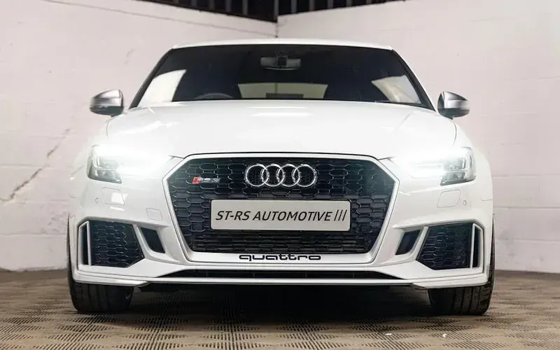 Used Audi RS3 400 HP (294 kW) 2018 White Sedan