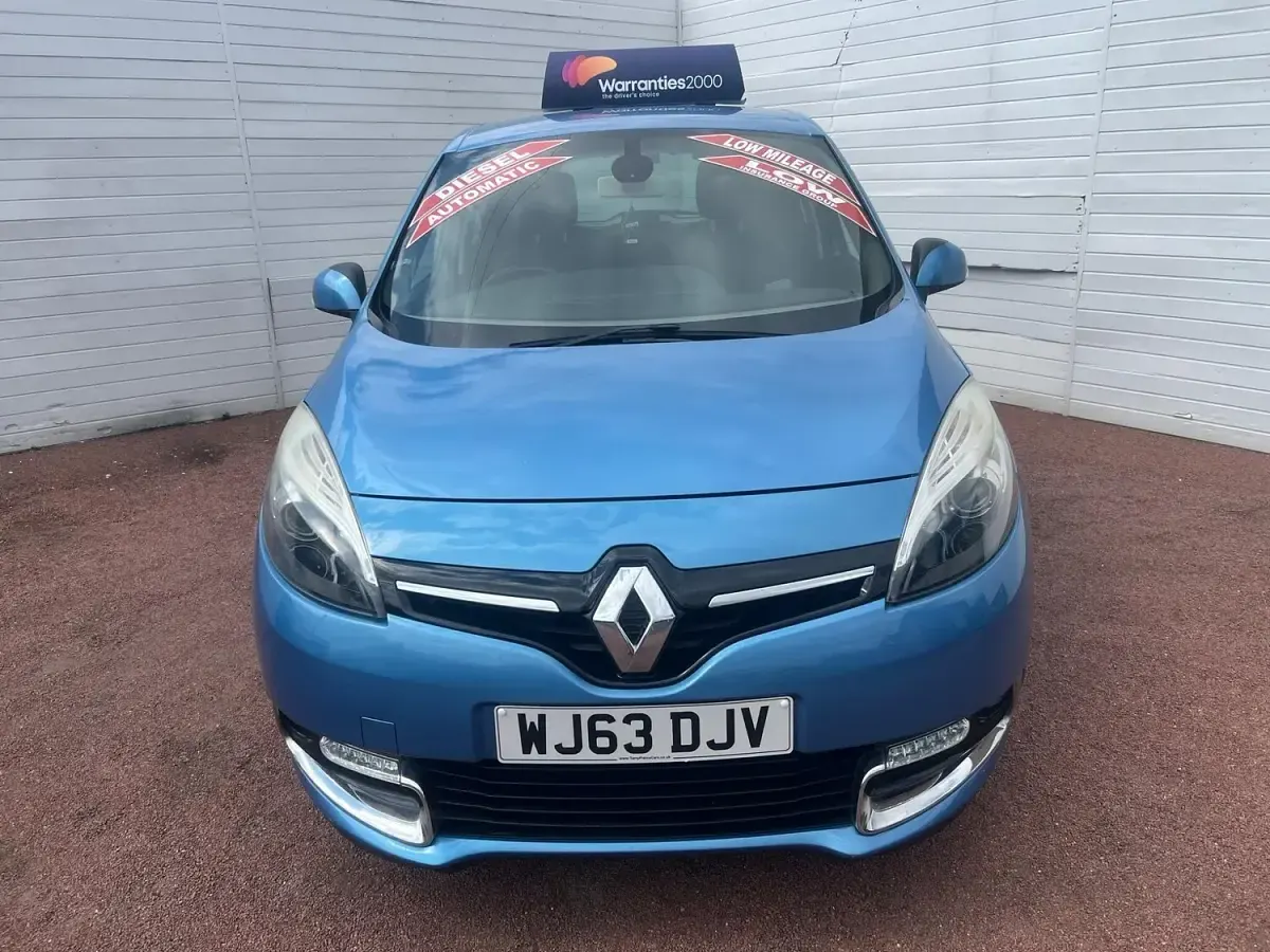 Used Renault Scénic III Dynamique 110 HP (80 kW) 2013 Blue MPV