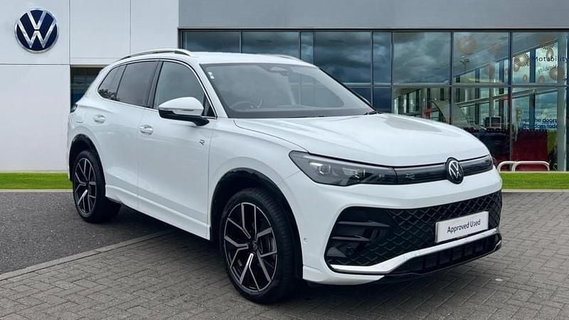 Pure white Used 2025 VW Tiguan R-line SUV | £34,206 (Expensive) - Image 1/4