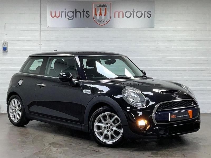 Black Used 2014 Mini Cooper SD Hatch Hatchback | £6,995 (Good price) - Image 1/3