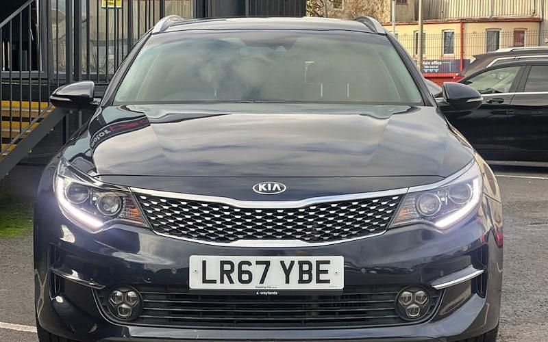 Used Kia Optima 141 HP (103 kW) 2017 Blue Estate