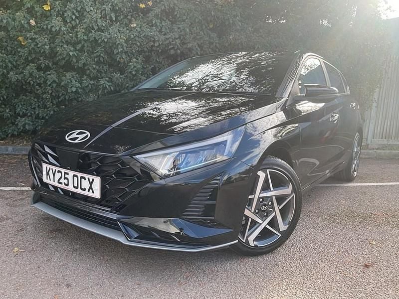 New Hyundai i20 Premium 101 HP (74 kW) 2025 Phantom black Hatchback