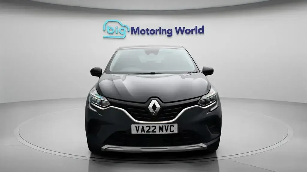 Used Renault Captur Iconic 90 HP (66 kW) 2022 Blue/black SUV