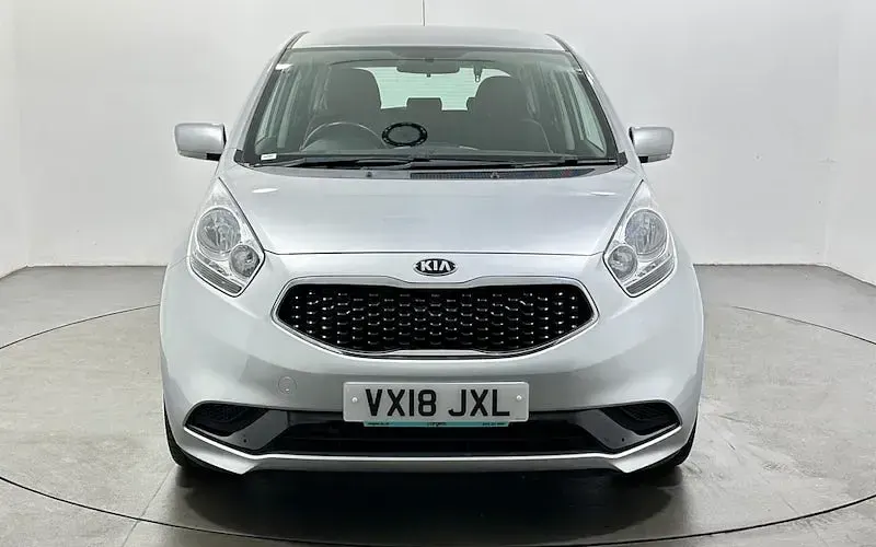 Used Kia Venga 125 HP (91 kW) 2018 Silver Hatchback