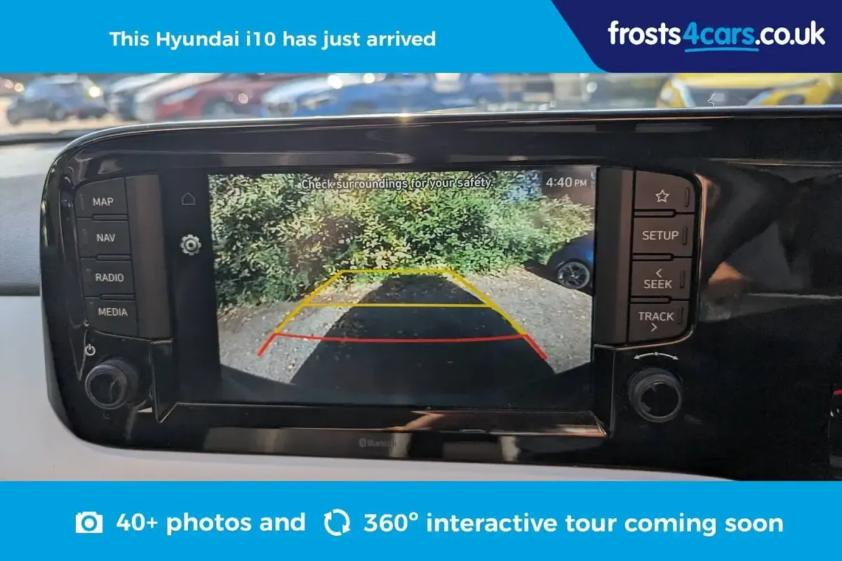 Used Hyundai i10 Premium 2023 Turquoise Hatchback