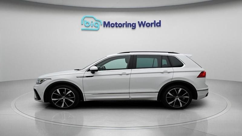 Used VW Tiguan R-line 148 HP (108 kW) 2021 White SUV