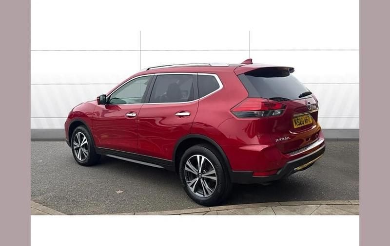 Used Nissan X-Trail N-Connecta 150 HP (110 kW) 2020 Red SUV