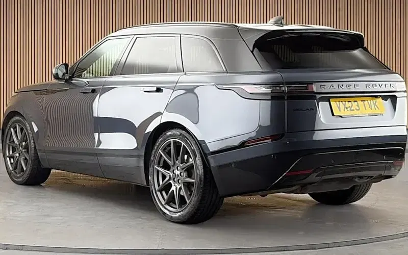 Used Land Rover Range Rover Velar HSE Dynamic 400 HP (294 kW) 2023 Varesine blue SUV