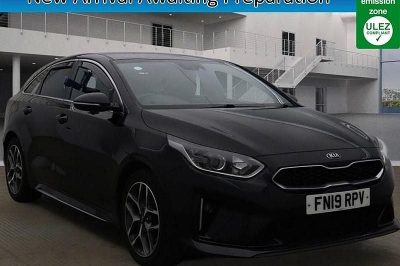 Used Kia ProCeed GT-Line 134 HP (98 kW) 2019 Black Estate